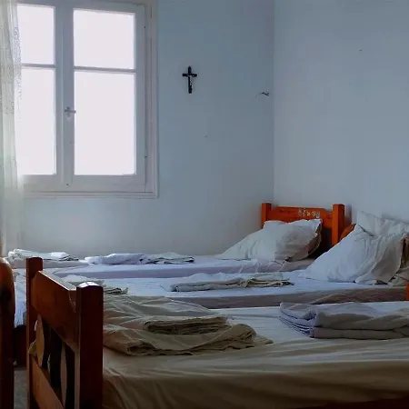 בית הארחה פיסו ליבאדי 	Καραμπεικο מראה חיצוני תמונה