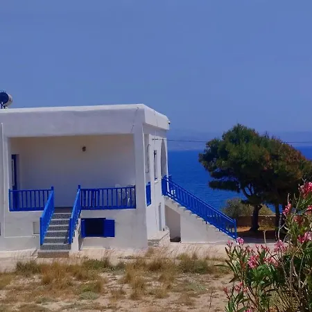 בית הארחה פיסו ליבאדי 	Καραμπεικο מראה חיצוני תמונה