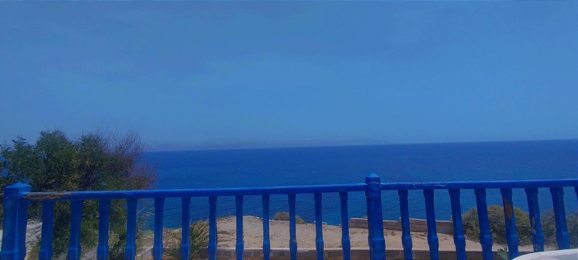 καραμπεικο * Piso Livadi