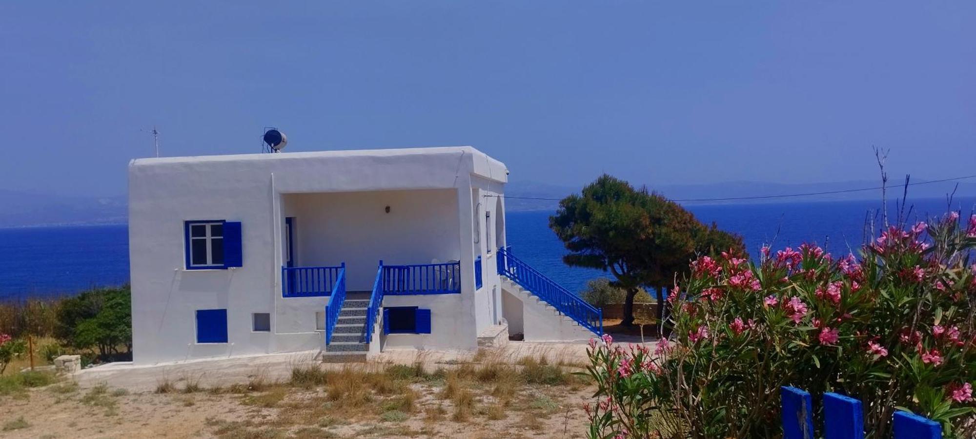 καραμπεικο * Piso Livadi